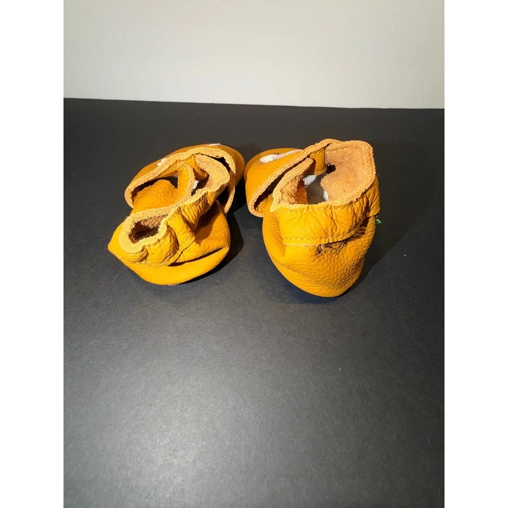 SAYOYO Baby Chicken Leather Moccasins Yellow Soft Sole Walker Shoes 6-12 Months